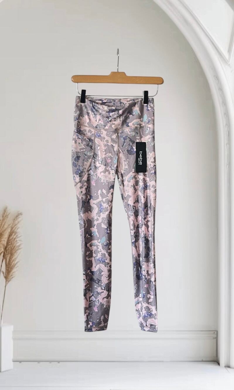 NWT Bebe Sport leggings multicolor pockets Small